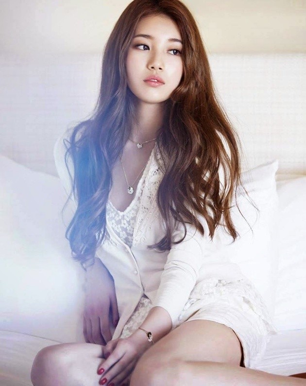 Gambar Foto Suzy miss A di Majalah Marie Claire Edisi Agustus 2014