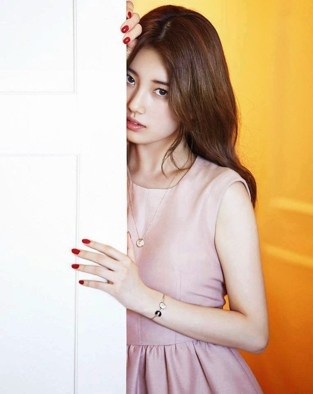 Gambar Foto Suzy miss A di Majalah Marie Claire Edisi Agustus 2014