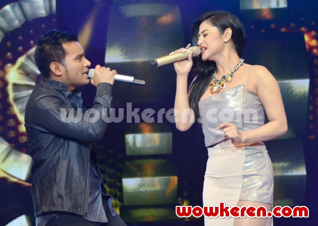 Gambar Foto Judika dan Dewi Persik di Konser 'Forza Juventus'