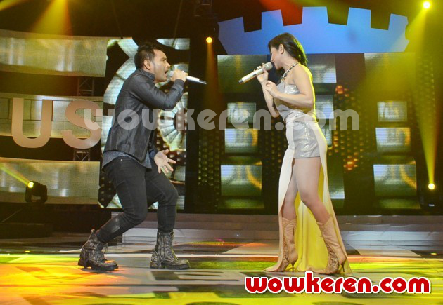 Gambar Foto Judika dan Dewi Persik di Konser 'Forza Juventus'