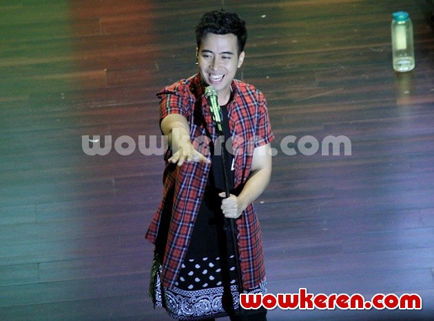 Gambar Foto Vidi Aldiano di Panggung Konser Youthnesian 2014