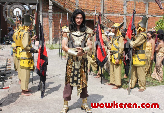 Gambar Foto Dave Swatt Berperan Sebagai Bima