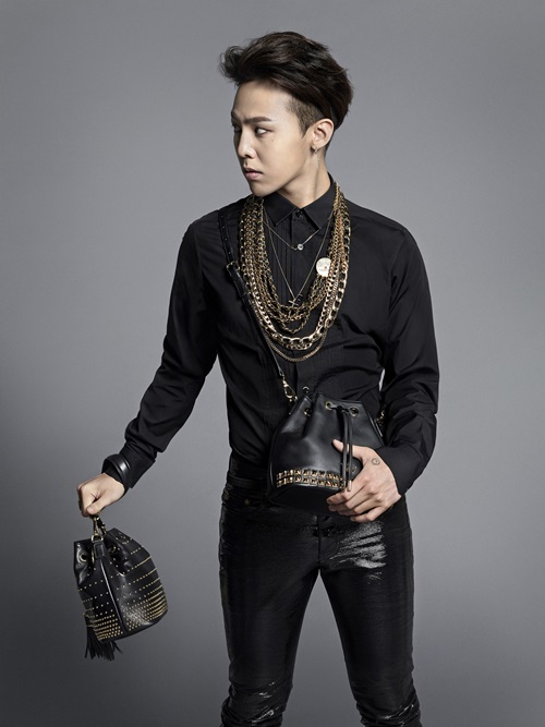 Gambar Foto G-Dragon Big Bang di Katalog Produk J.estina F/W 2014