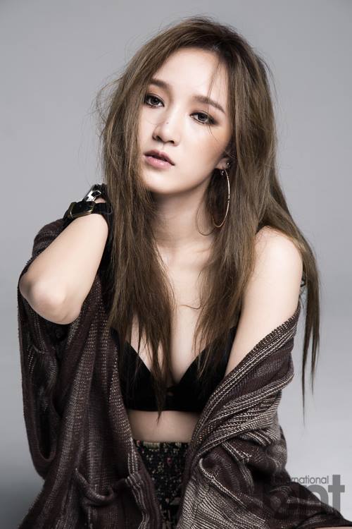 Gambar Foto Jia miss A di Majalah BNT International Edisi Agustus 2014