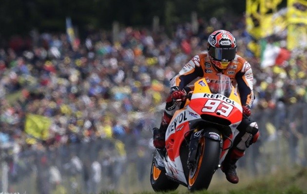 Gambar Foto Marc Marquez dari Tim Repsol Honda
