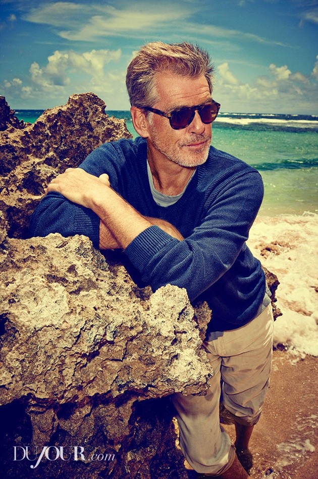 Gambar Foto Pierce Brosnan di Majalah DuJour Edisi Agustus 2014