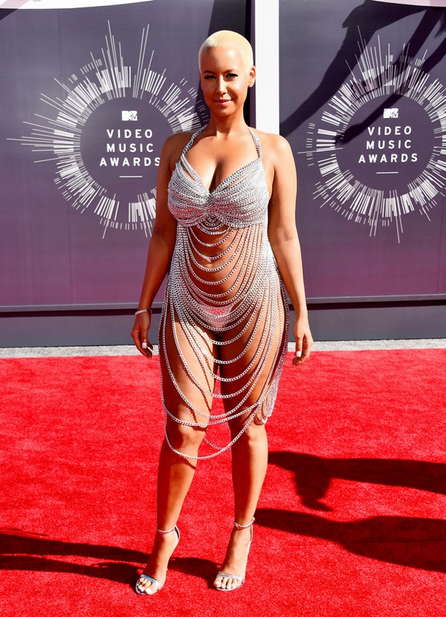 Gambar Foto Amber Rose di Red Carpet MTV Video Music Awards 2014