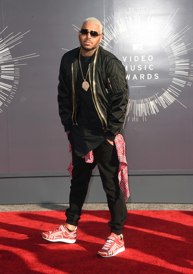 Foto Chris Brown di Red Carpet MTV Video Music Awards 2014