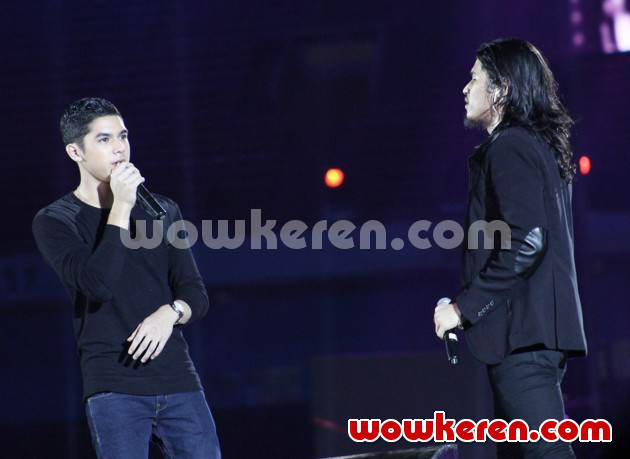 Gambar Foto Duet Al Ghazali dan Virzha di Mahakarya RCTI 25