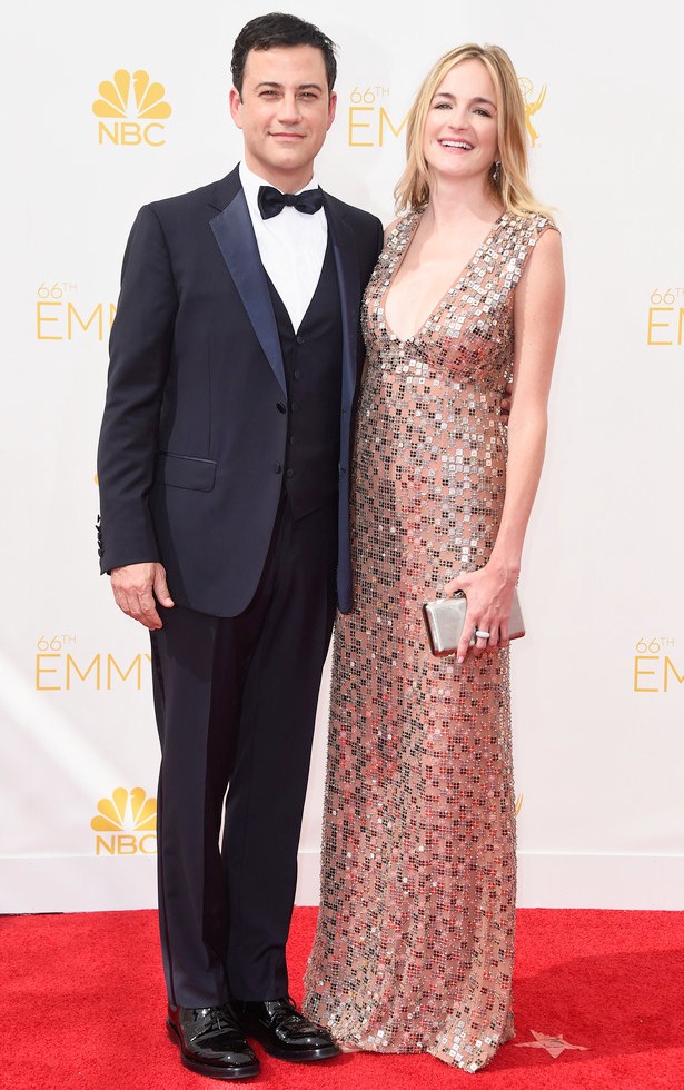 Foto Jimmy Kimmel dan Molly McNearney di Red Carpet Emmy Awards 2014