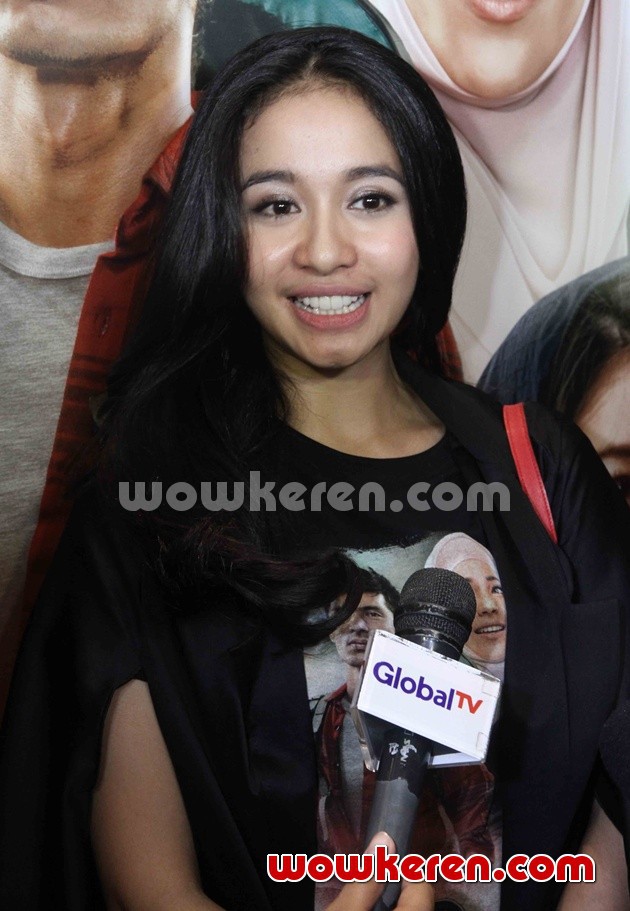 Gambar Foto Laudya Cynthia Bella di Press Conference Rilis Trailer Film 'Haji Backpacker'
