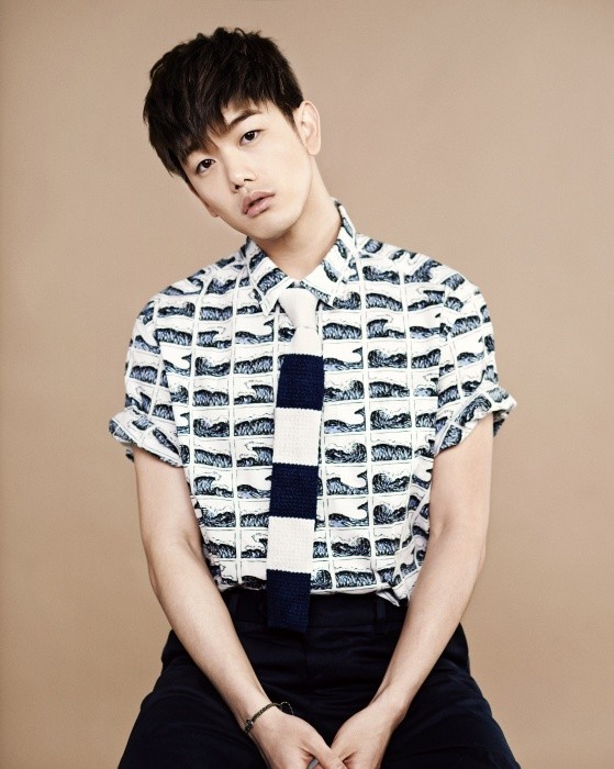 Gambar Foto Eric Nam di Majalah Vogue Girl Edisi Mei 2014