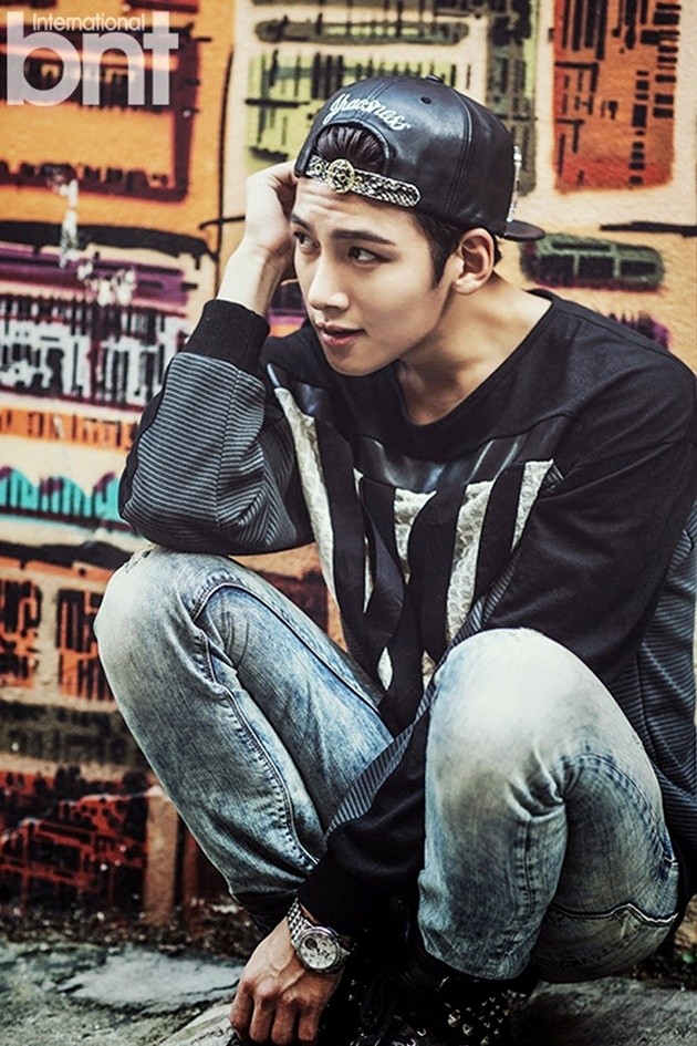 Gambar Foto Ji Chang Wook di Majalah BNT International 2014