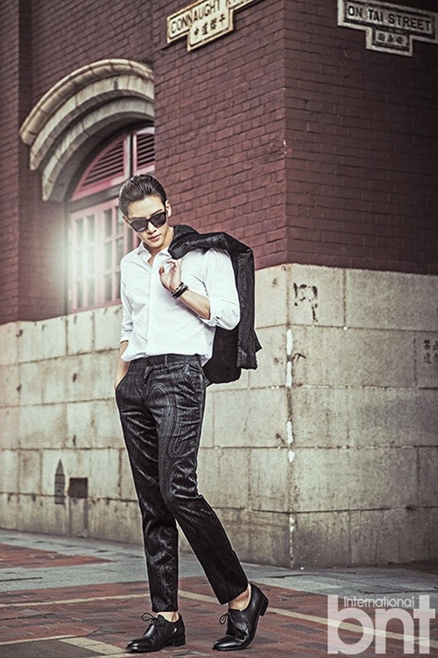 Gambar Foto Ji Chang Wook di Majalah BNT International 2014