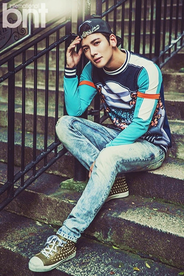 Gambar Foto Ji Chang Wook di Majalah BNT International 2014