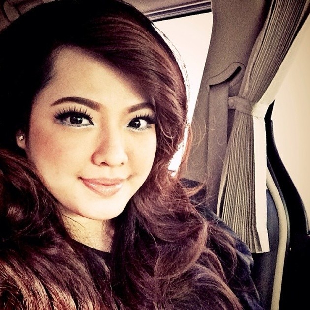 Gambar Foto Magdalena Terkenal Sejak Membintangi Sitkom 'Full Colour' di Trans 7