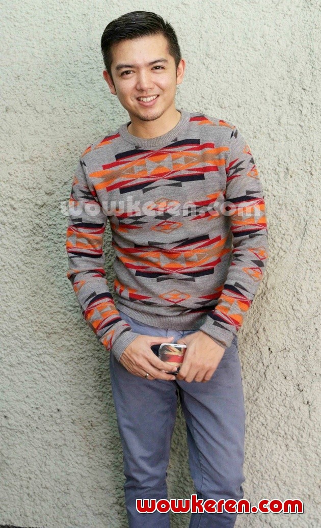 Gambar Foto Nicky Tirta di Syukuran Film 'Gue Bukan Poconggg'