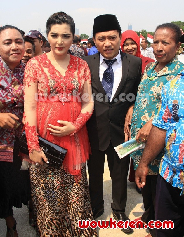 Gambar Foto Anang Hermansyah Didampingi Ashanty di Hari Pelantikan Anggota DPR