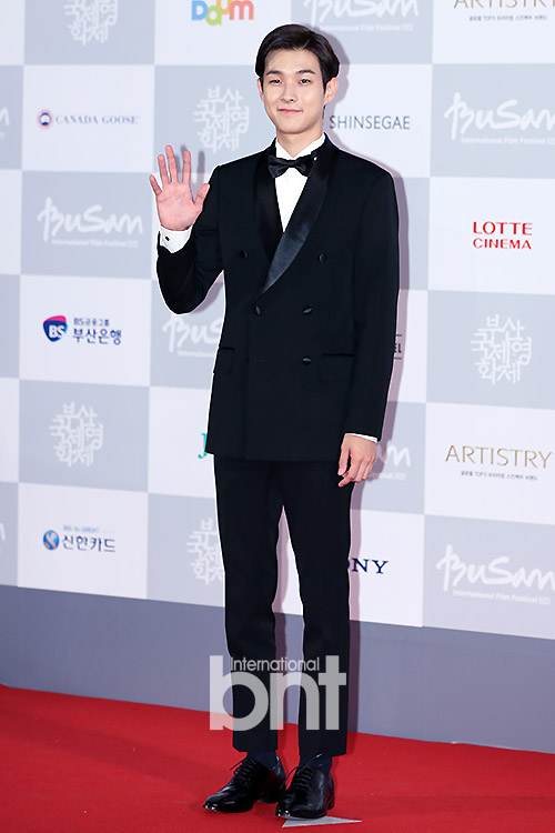 Gambar Foto Choi Woo Sik Hadir di Busan International Film Festival 2014
