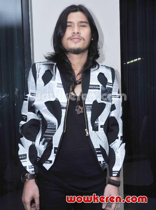 Gambar Foto Virzha Saat Ditemui di Belakang Panggung Acara 'Gemilang 12 Global TV'