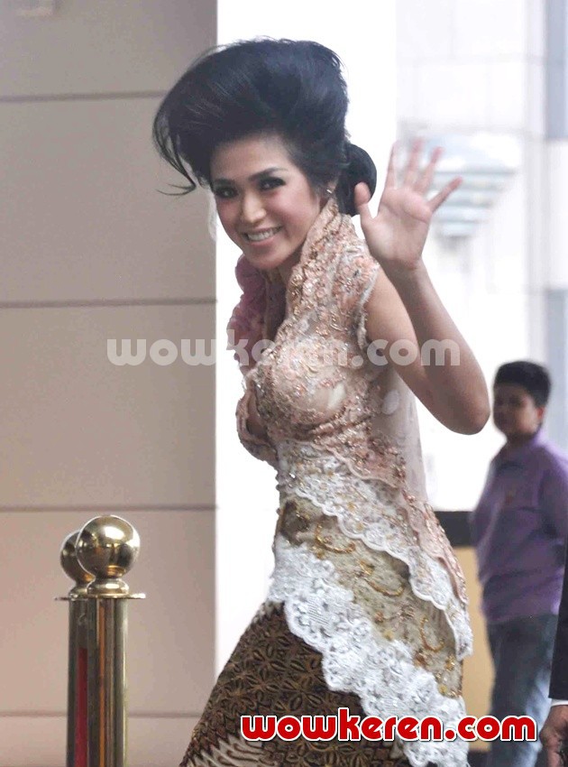 Gambar Foto Jessica Iskandar Turut Hadir di Akad Nikah Sahabatnya