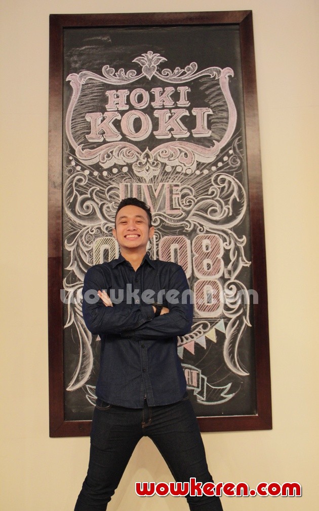 Gambar Foto Gilang Dirgahari di Press Conference 'Hoki Koki'