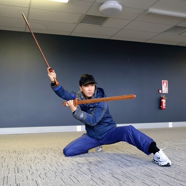 Gambar Foto Donnie Yen Berlatih untuk Film 'Crouching Tiger, Hidden Dragon: The Green Legend'