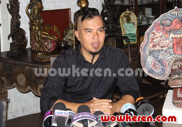Gambar Foto Ahmad Dhani Gelar Jumpa Pers Umumkan Kementerian Seni dan Industri Kreatif