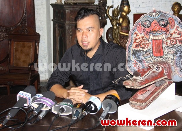 Gambar Foto Ahmad Dhani Gelar Jumpa Pers Umumkan Kementerian Seni dan Industri Kreatif