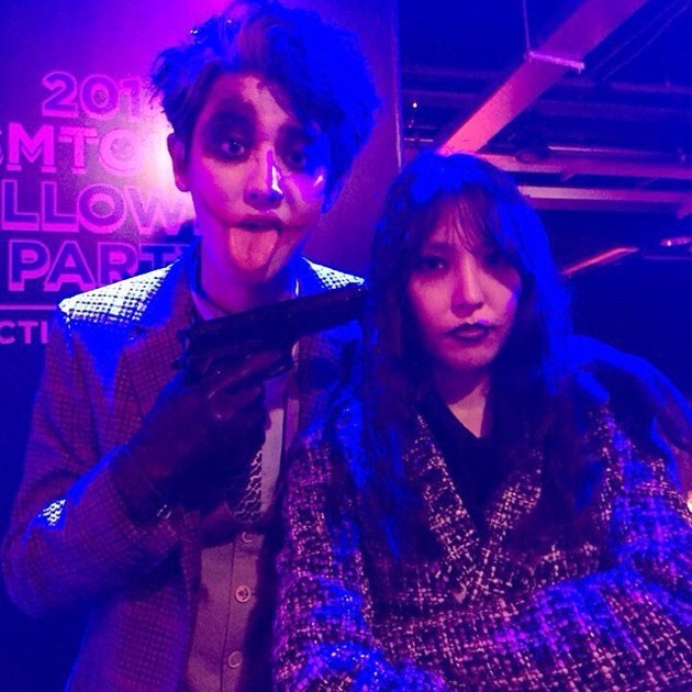 Gambar Foto Chanyeol EXO dan BoA Kenakan Kostum Serasi di Pesta Halloween SM Entertainment