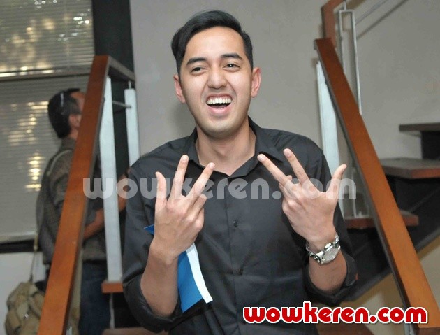 Gambar Foto Kemal Palevi di Syukuran Film 'Comic 8 Casino Kings'
