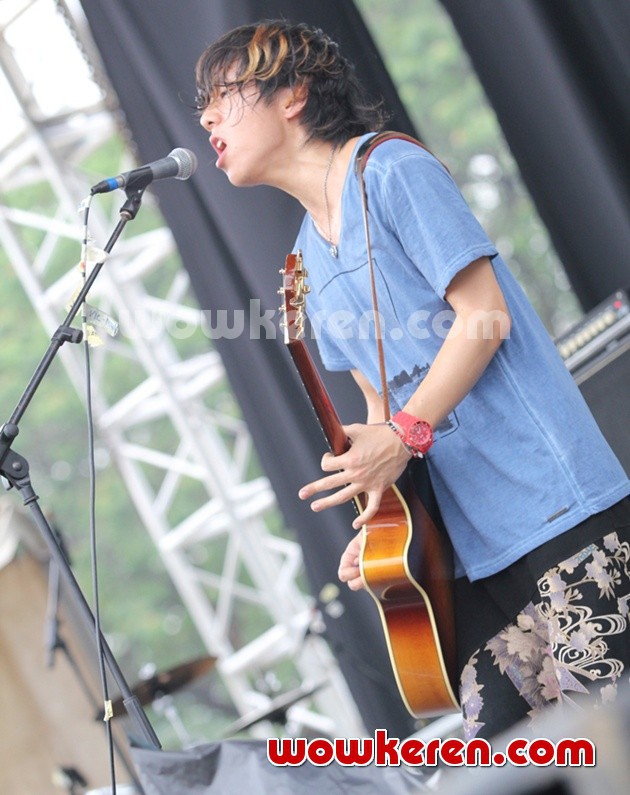 Gambar Foto TarO&JirO Tampil dalam Acara Hai Day 2014 - Hari ke-1