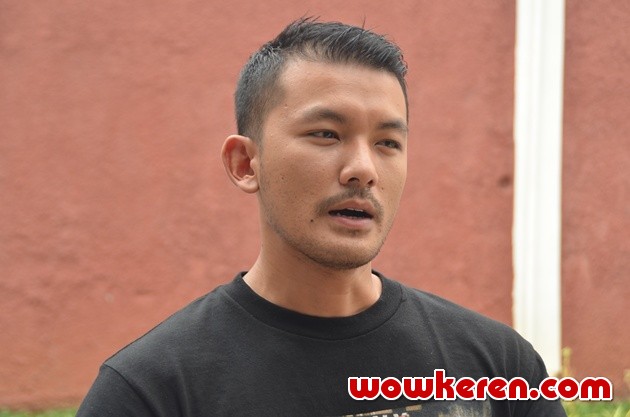 Gambar Foto Rio Dewanto Hadiri Media Gathering 'Filosofi Kopi'
