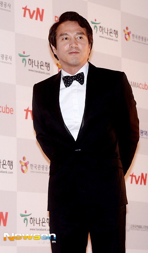 Gambar Foto Jo Jae Hyun di Red Carpet APAN Star Awards 2014