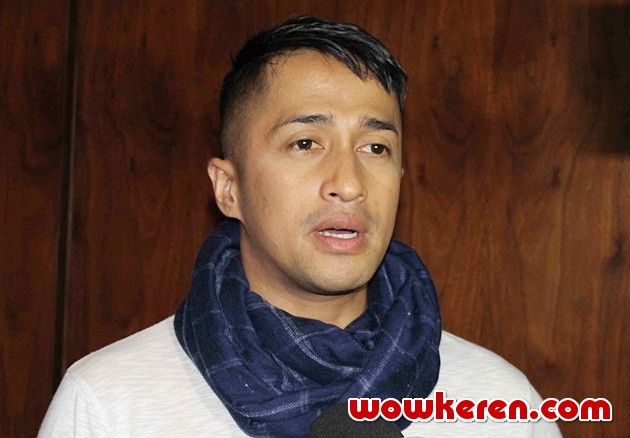 Gambar Foto Irfan Hakim Ditemui di Jumpa Pers Trans TV
