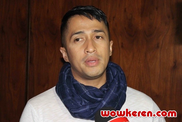 Gambar Foto Irfan Hakim Ditemui di Jumpa Pers Trans TV
