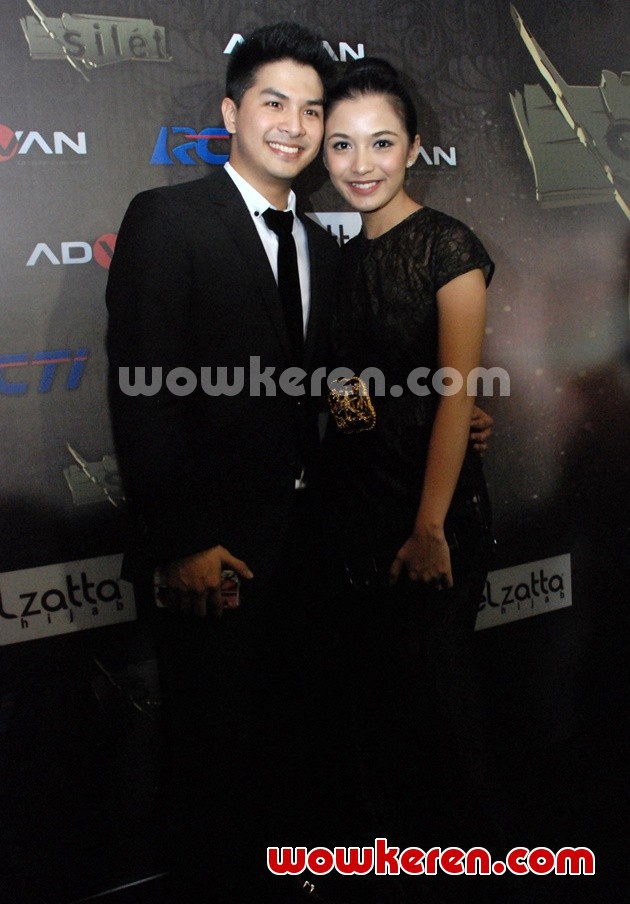 Gambar Foto Glenn Alinskie Bersama Chelsea Olivia Hadiri Silet Awards 2014