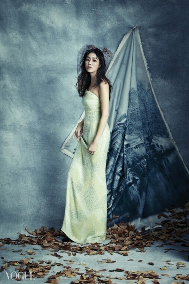 Gambar Foto Kang Sora di Majalah Vogue Korea Edisi Desember 2014