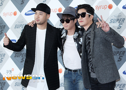 Gambar Foto Epik High di Red Carpet SBS Gayo Daejun 2014