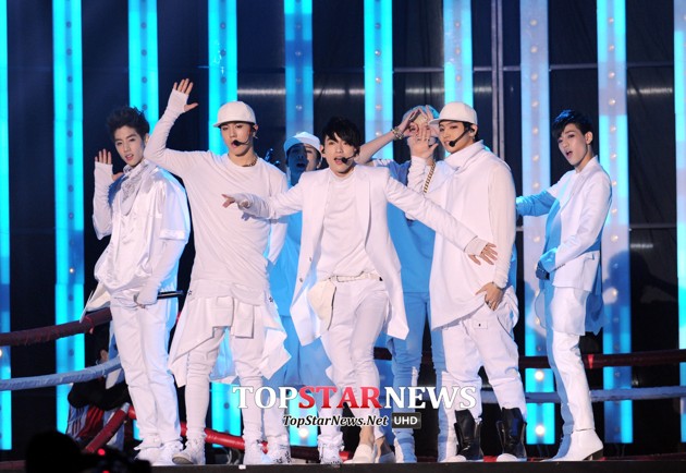 Gambar Foto Penampilan GOT7 di SBS Gayo Daejun 2014