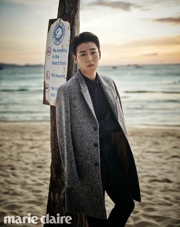 Gambar Foto Lee Hyun Woo di Majalah Marie Claire Edisi Desember 2014