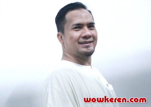 Gambar Foto Saiful Jamil Ditemui Seusai Mengisi Acara 'Duo Pedang'