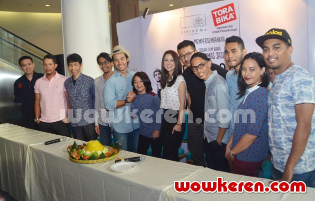 Gambar Foto Syukuran Film 'Filosofi Kopi'