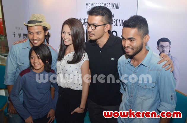 Gambar Foto Syukuran Film 'Filosofi Kopi'