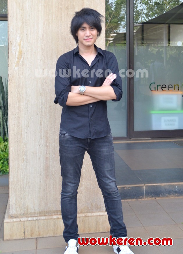 Gambar Foto Kevin Aprilio Saat Launching Single 'Faith' Vierratale