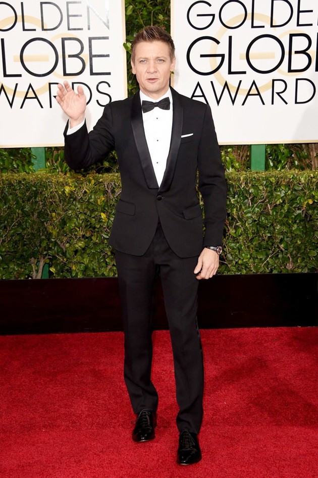 Gambar Foto Jeremy Renner di Red Carpet Golden Globe Awards 2015