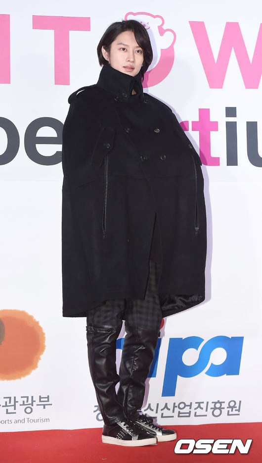 Gambar Foto Heechul Super Junior Hadir di Pembukaan SMTOWN@coexartium