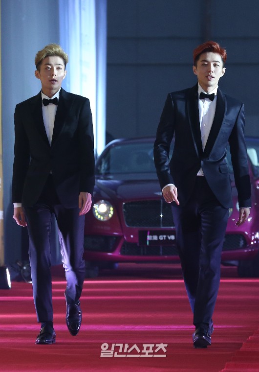 Gambar Foto TASTY di Red Carpet Golden Disk Awards 2015