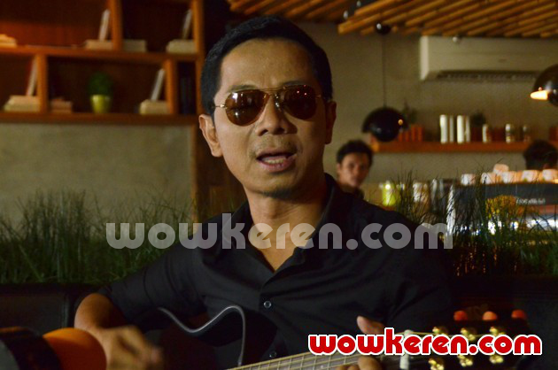 Gambar Foto Sang Alang Saat Rilis Single 'Kepala Batu'