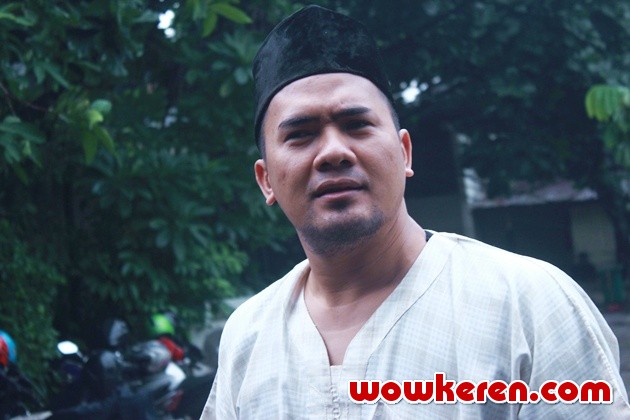 Gambar Foto Saiful Jamil Usai Mengisi Program 'Rumpi'